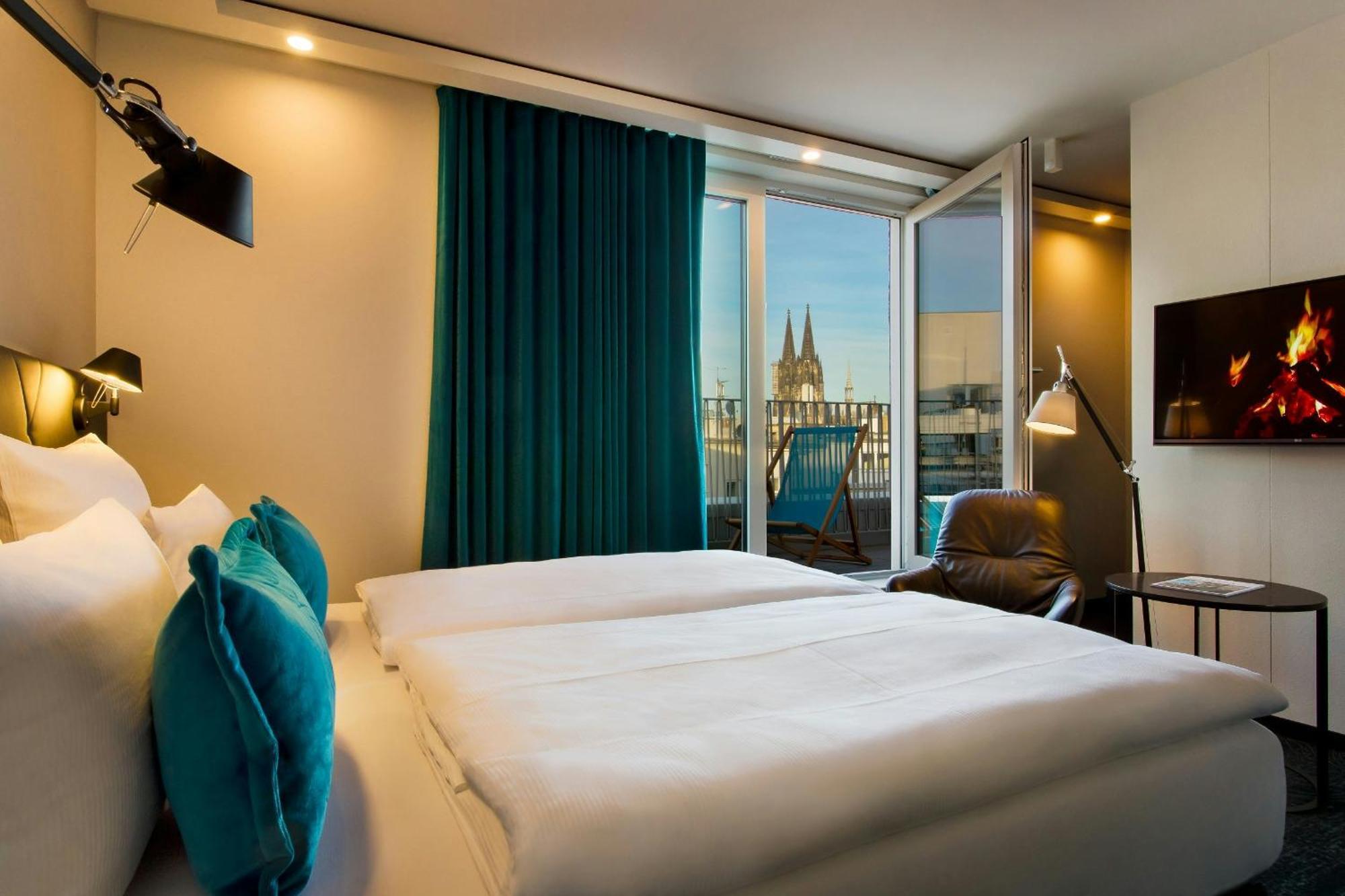 Standard Doppelzimmer mit Balkon
